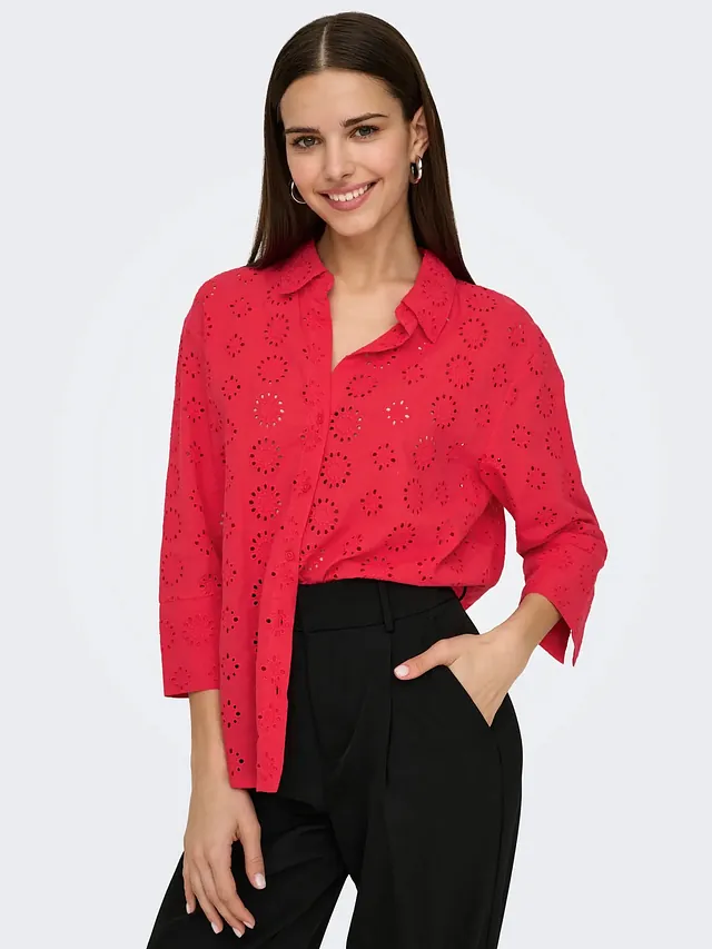 chemise broderie anglaise rouge